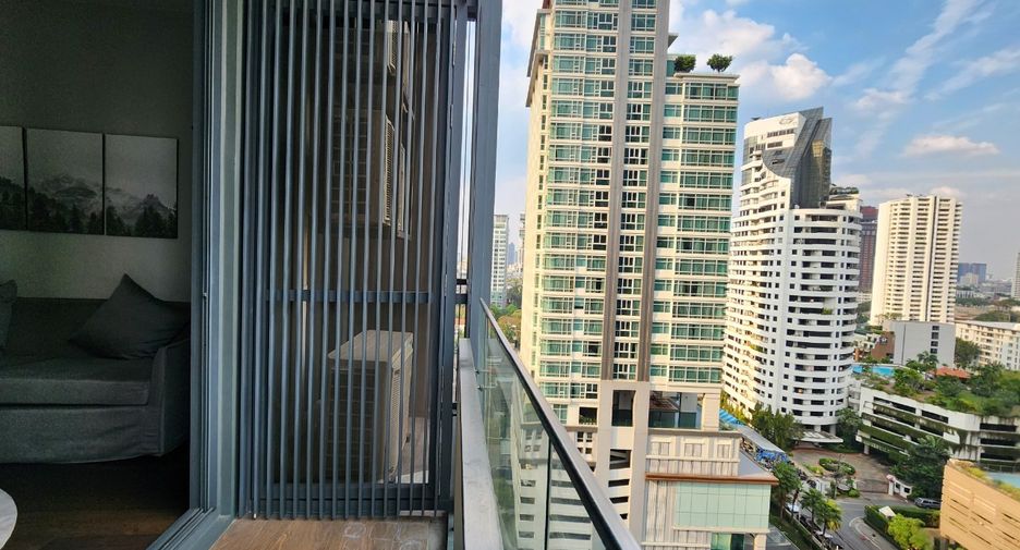 For rent 2 bedrooms condo in Khlong Toei, Bangkok