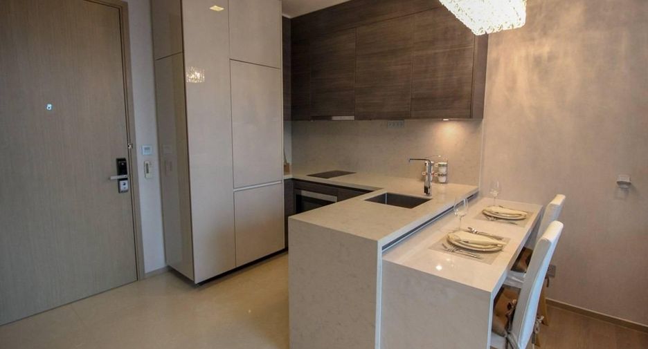 For rent 1 bed condo in Watthana, Bangkok