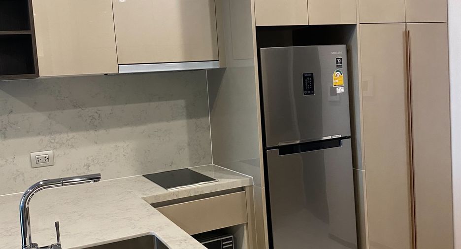 Condo en alquiler de 1 habitaciones en Khlong Toei, Bangkok