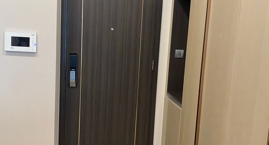 Condo en alquiler de 1 habitaciones en Khlong Toei, Bangkok