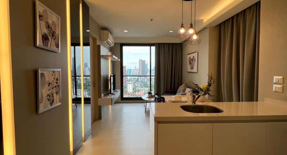 À louer 1 chambre condo à Khlong Toei, Bangkok