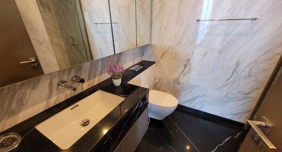 For rent 2 bedrooms condo in Sathon, Bangkok