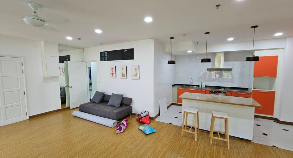 ให้เช่า 2 ห้องนอน คอนโด ใน คลองเตย, กรุงเทพฯ