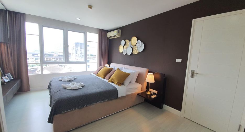 Wohnung zur Miete mit 2 Zimmer in Khlong San, Bangkok