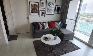 Wohnung zur Miete mit 2 Zimmer in Khlong San, Bangkok