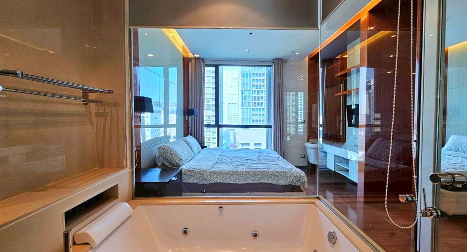 À louer et à vendre 1 chambre condo à Khlong Toei, Bangkok