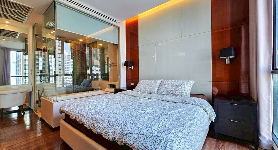 À louer et à vendre 1 chambre condo à Khlong Toei, Bangkok