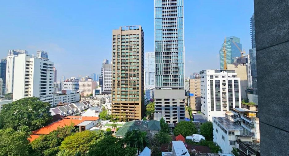 À louer et à vendre 1 chambre condo à Khlong Toei, Bangkok