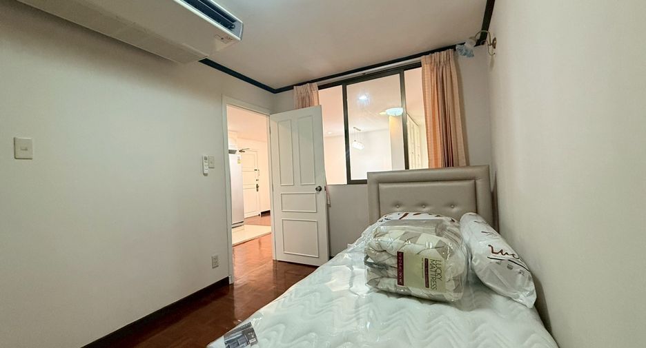 À louer 2 chambres condo à Khlong Toei, Bangkok