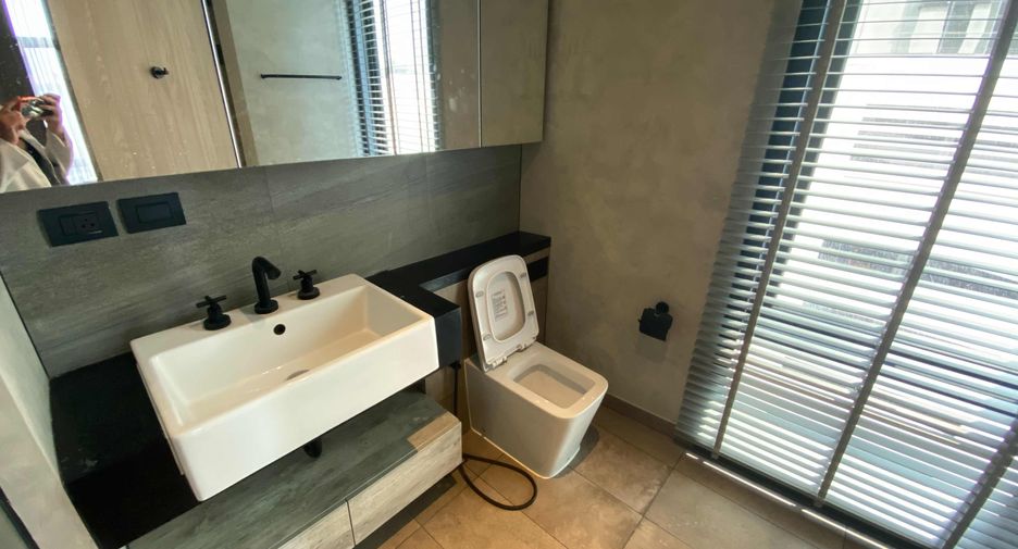 Wohnung zur Miete mit 2 Zimmer in Watthana, Bangkok
