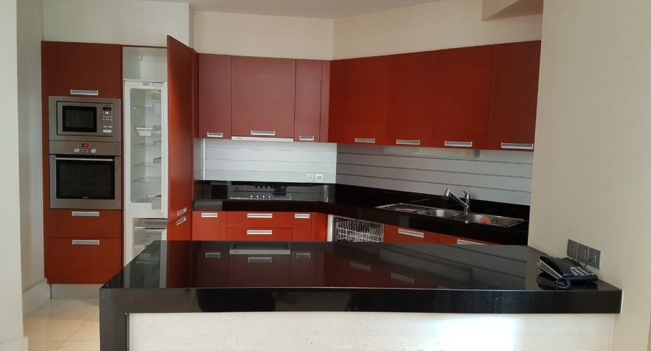 For rent and for sale 2 bedrooms condo in Sathon, Bangkok