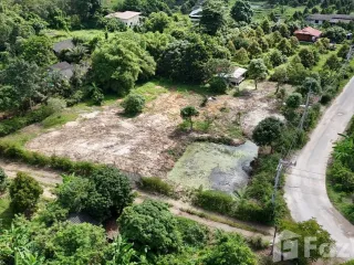 À vendre terrain à Mueang Rayong, Rayong