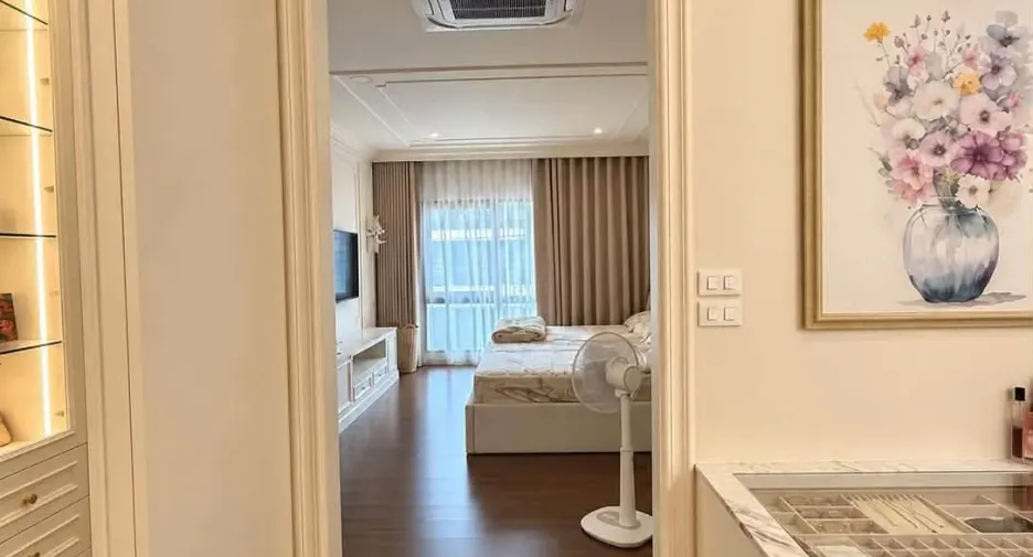 Haus zum Kauf mit 5 Zimmer in Mueang Nonthaburi, Nonthaburi