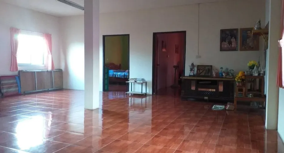 For sale and for rent 4 bedrooms house in Dong Luang, Mukdahan