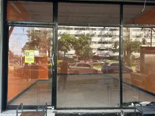 Аренда торговое помещение в Pak Kret, Нонтабури