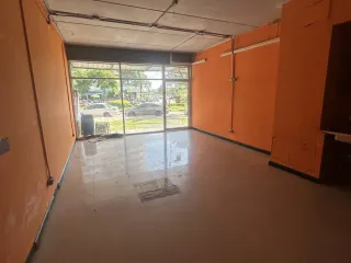 Аренда торговое помещение в Pak Kret, Нонтабури