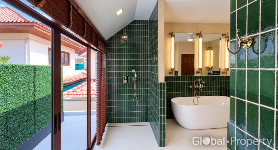 Casa en venta de 5 habitaciones en Bang Lamung, Chonburi