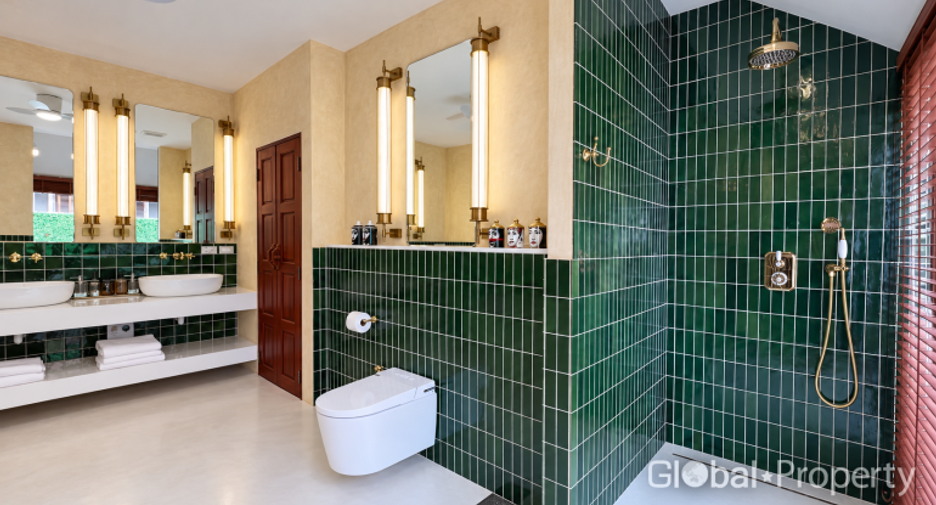 Casa en venta de 5 habitaciones en Bang Lamung, Chonburi