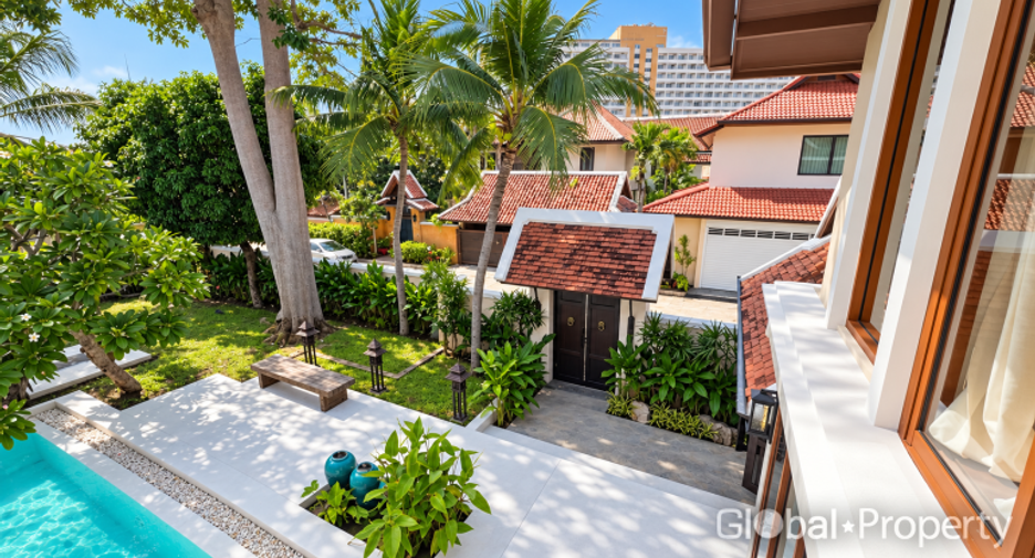 Casa en venta de 5 habitaciones en Bang Lamung, Chonburi