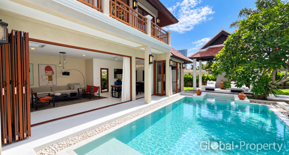 Casa en venta de 5 habitaciones en Bang Lamung, Chonburi