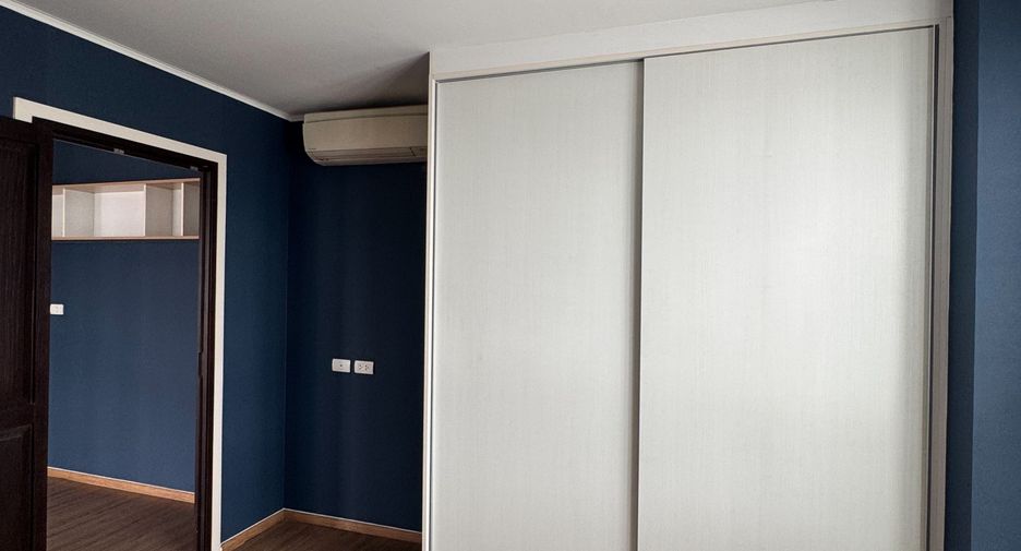 For sale 2 bedrooms condo in Bang Sue, Bangkok