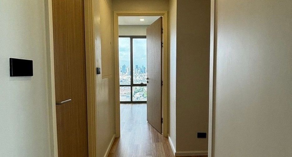 À vendre 2 chambres condo à Yan Nawa, Bangkok