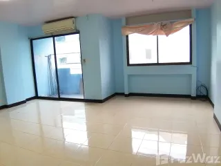 For sale 2 bedrooms condo in Lat Phrao, Bangkok