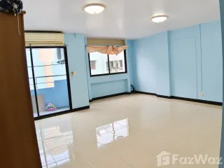For sale 2 bedrooms condo in Lat Phrao, Bangkok
