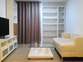 Condo en venta de 2 habitaciones en Khan Na Yao, Bangkok