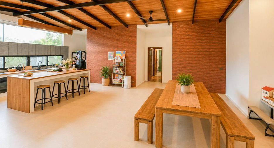 出售 5 卧室 独立屋 在 Hang Dong, Chiang Mai