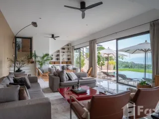 For sale 4 bedrooms villa in Ko Samui, Surat Thani