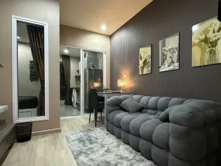 À louer 1 chambre condo à Huai Khwang, Bangkok