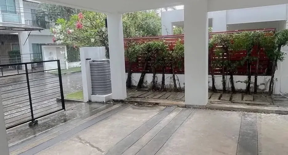 For rent and for sale 3 bedrooms house in Prawet, Bangkok