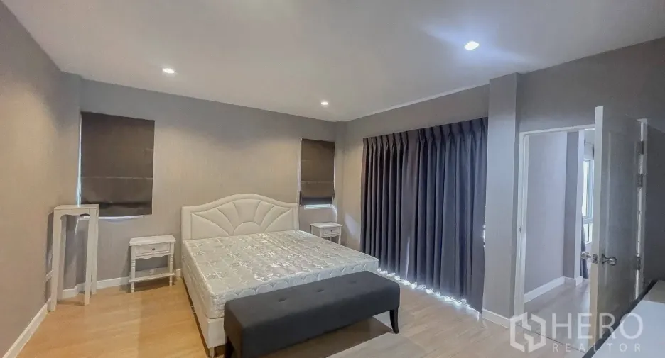 For rent and for sale 3 bedrooms house in Prawet, Bangkok
