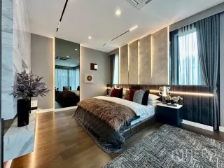 À louer et à vendre 5 chambres maison à Suan Luang, Bangkok