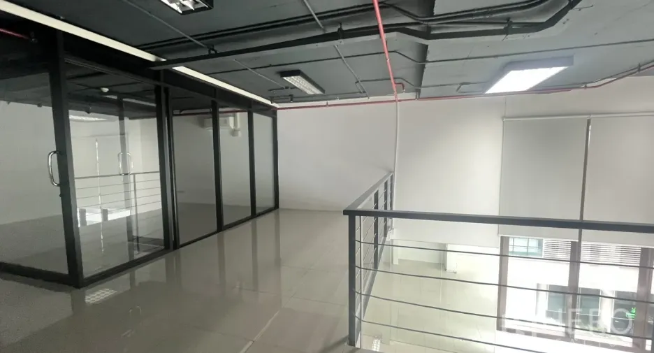For rent office in Khlong Toei, Bangkok