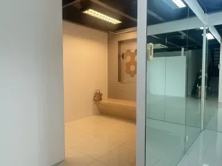 For rent office in Khlong Toei, Bangkok