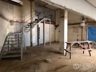 出租 商业空间 在 Watthana, 曼谷