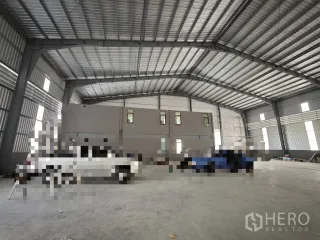 Lagerhaus zur Miete und zum Kauf in Bang Phli, Samut Prakan