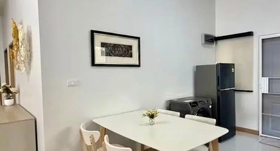 For rent 3 bedrooms house in Saraphi, Chiang Mai