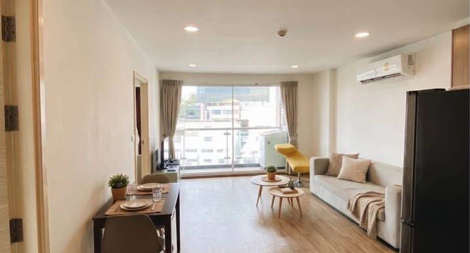 À louer 2 chambres condo à Bang Na, Bangkok