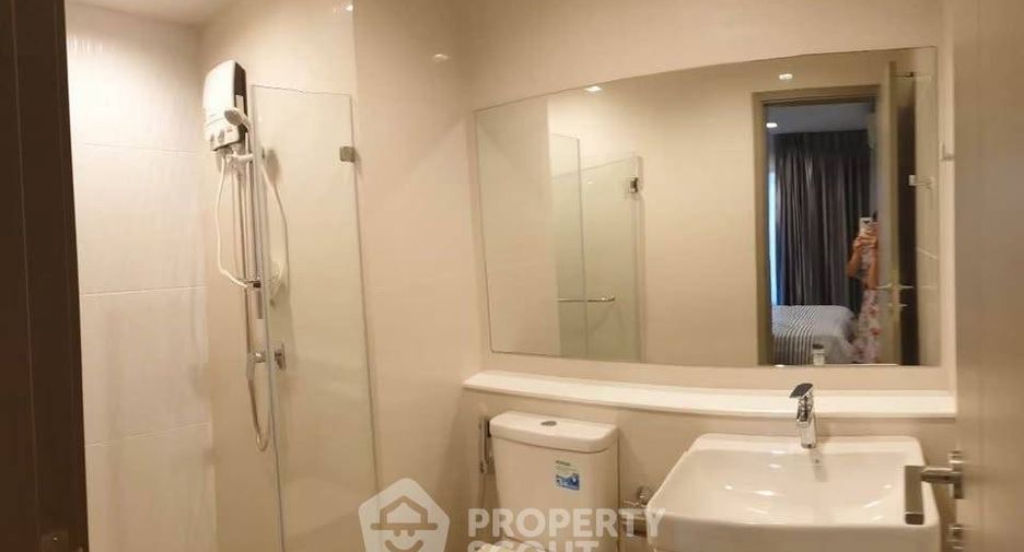 Condo en alquiler de 1 habitaciones en Huai Khwang, Bangkok