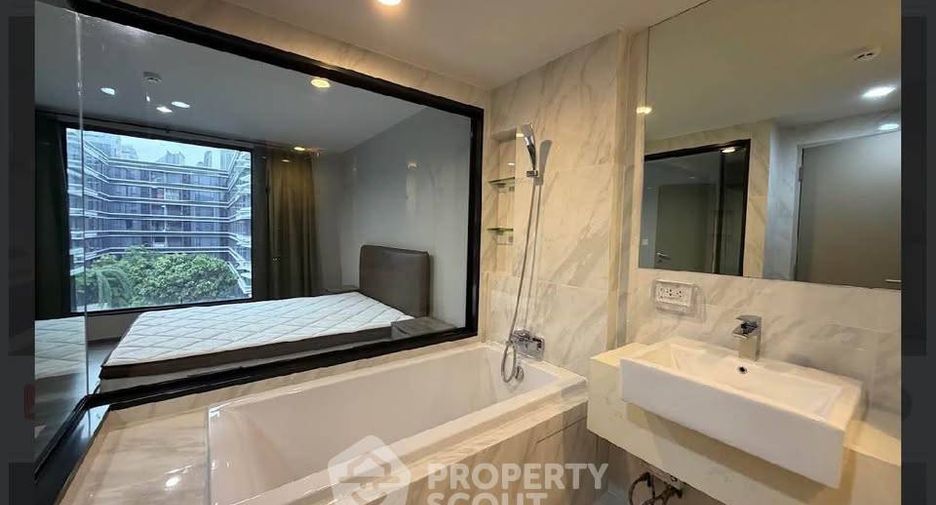 For rent 1 bed condo in Khlong Toei, Bangkok
