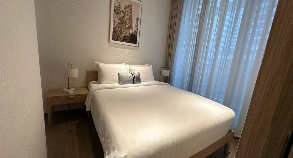 For rent 2 bedrooms condo in Khlong Toei, Bangkok