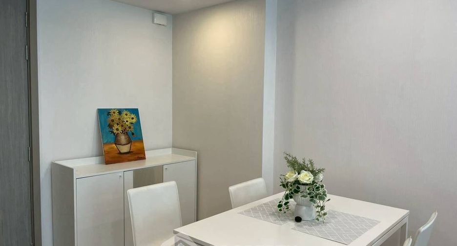 For rent 1 bed condo in Watthana, Bangkok