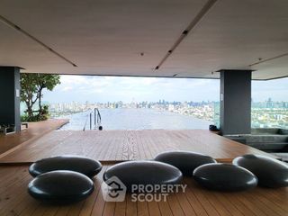 For sale 2 bedrooms condo in Bang Phlat, Bangkok
