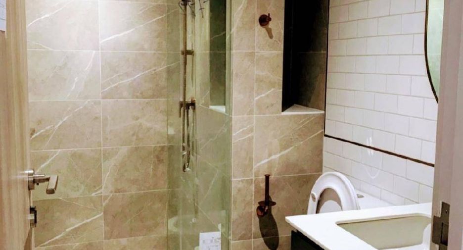 À vendre 1 chambre condo à Watthana, Bangkok