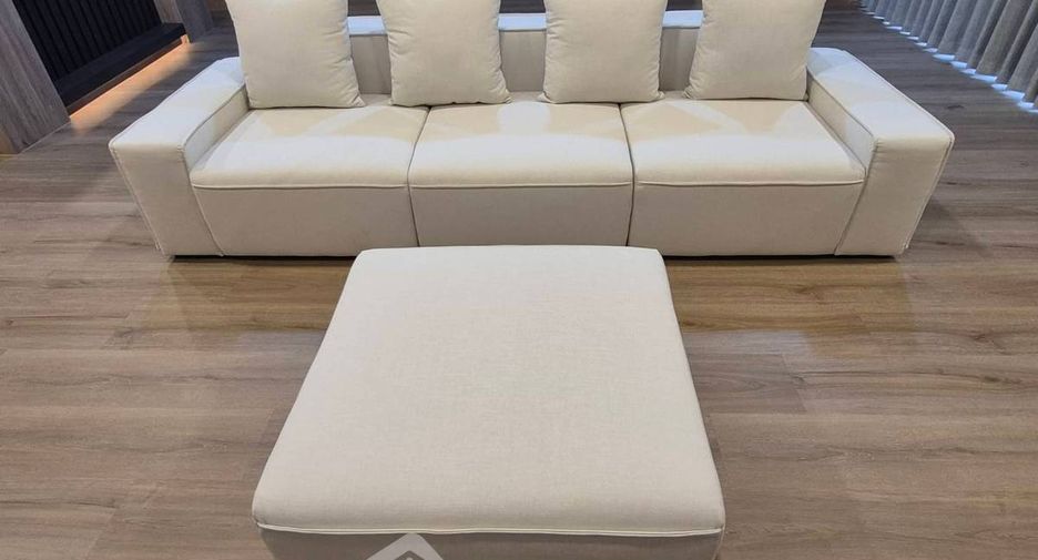 For rent and for sale 3 bedrooms condo in Pathum Wan, Bangkok