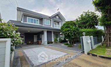 For sale 3 bedrooms house in Khlong Sam Wa, Bangkok