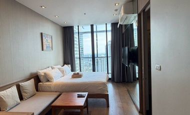 For sale 1 bed condo in Khlong Toei, Bangkok